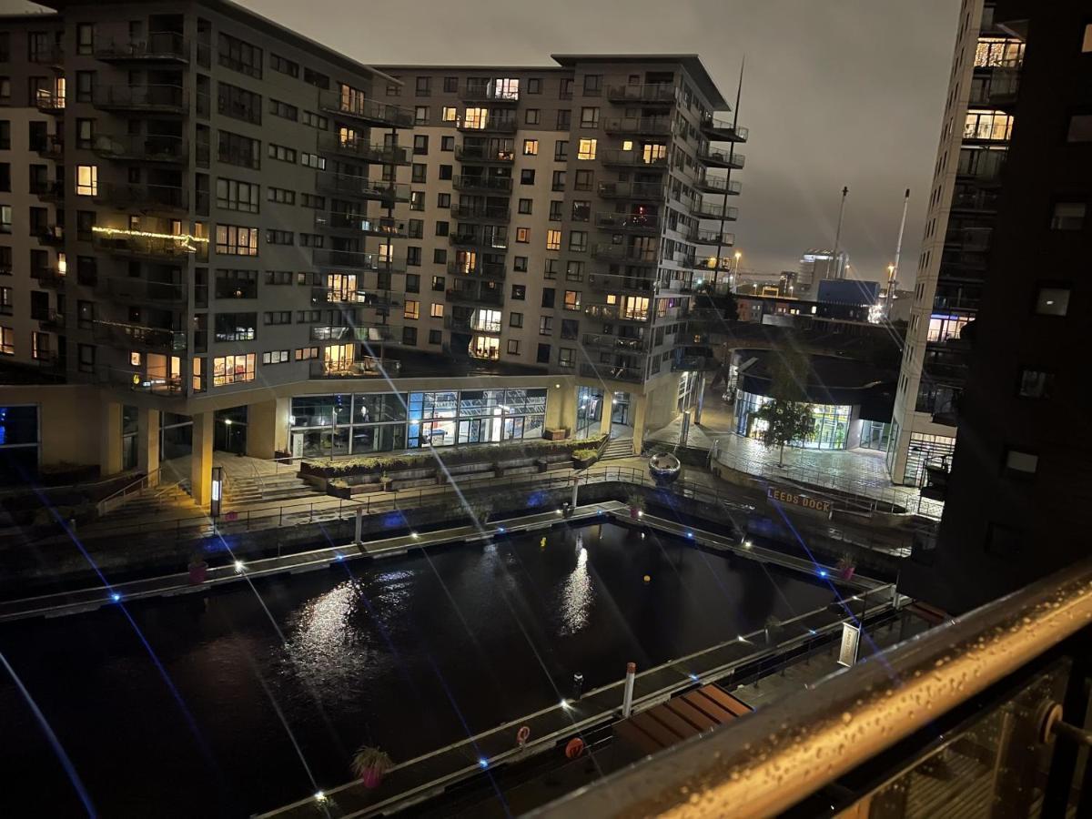 Deluxe City Apt, Beautiful River View,Free Parking No Balcony 利兹 外观 照片